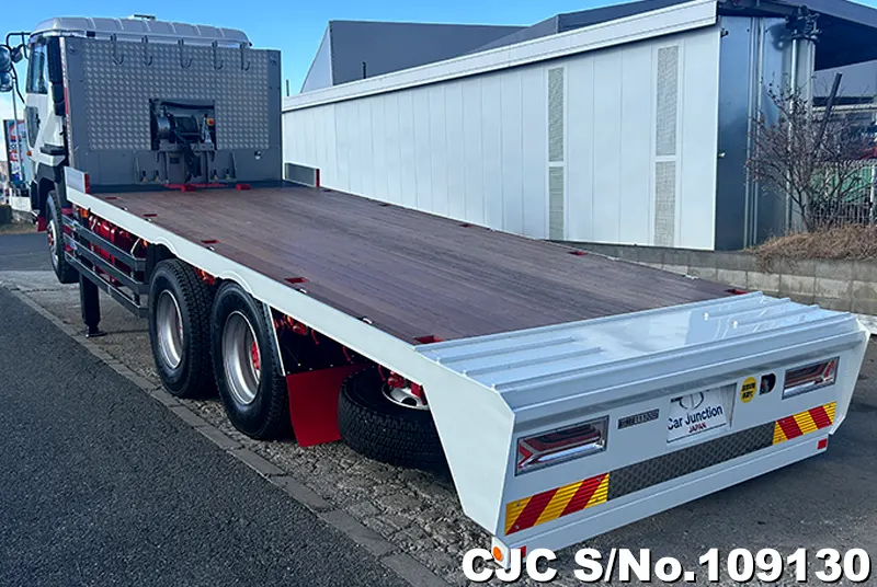 2004 Nissan / UD Stock No. 109130