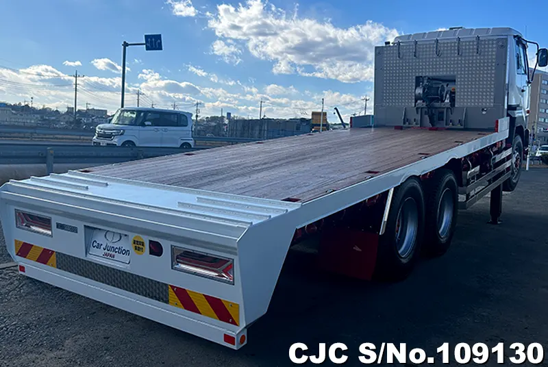 2004 Nissan / UD Stock No. 109130