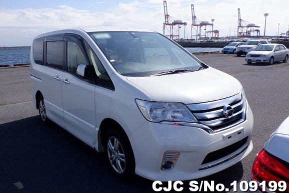 2013 Nissan / Serena Stock No. 109199