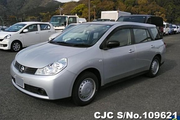 Nissan Wingroad in Silver for Sale Image 3