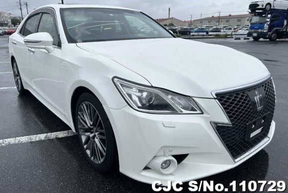 2014 Toyota / Crown Stock No. 110729