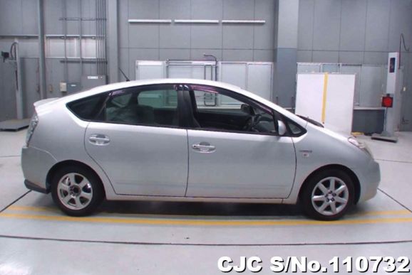 Toyota Prius in Silver for Sale Image 4