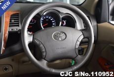 2011 Toyota / Fortuner Stock No. 110952