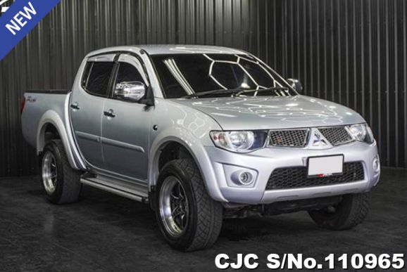 2015 Mitsubishi / Triton Stock No. 110965