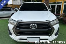 2022 Toyota / Hilux / Revo Stock No. 111027