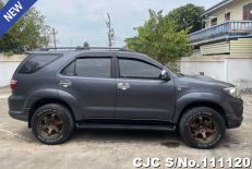 2010 Toyota / Fortuner Stock No. 111120