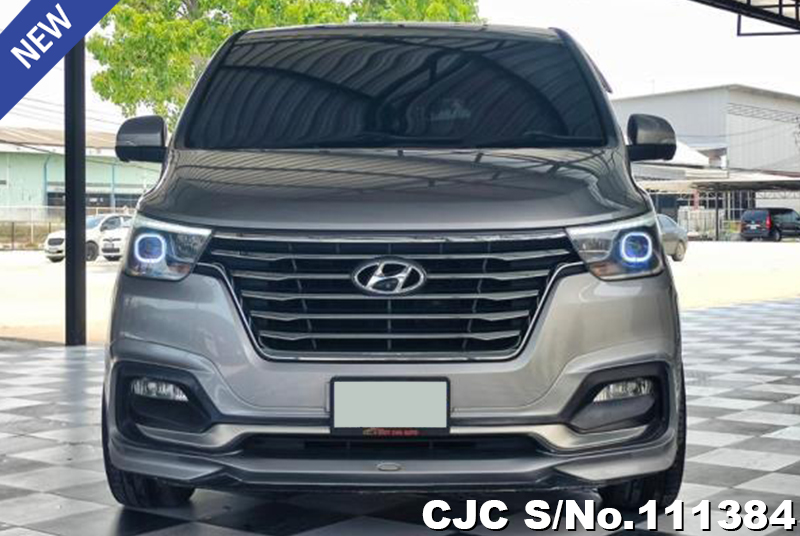 2020 Hyundai H1 Gray for sale | Stock No. 111384 | Japanese Used Cars ...