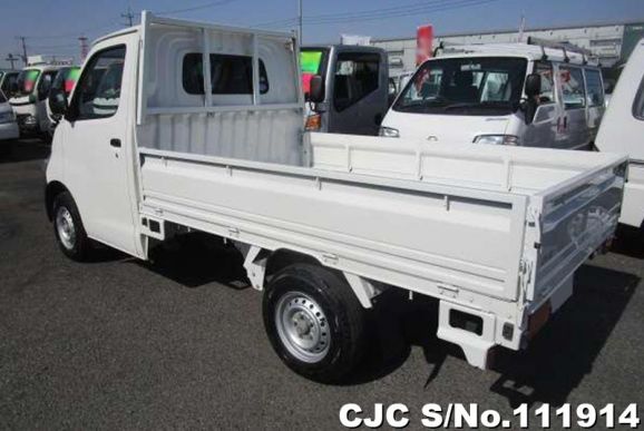 Toyota Liteace in White for Sale Image 2