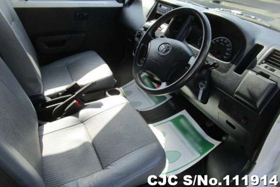 Toyota Liteace in White for Sale Image 9