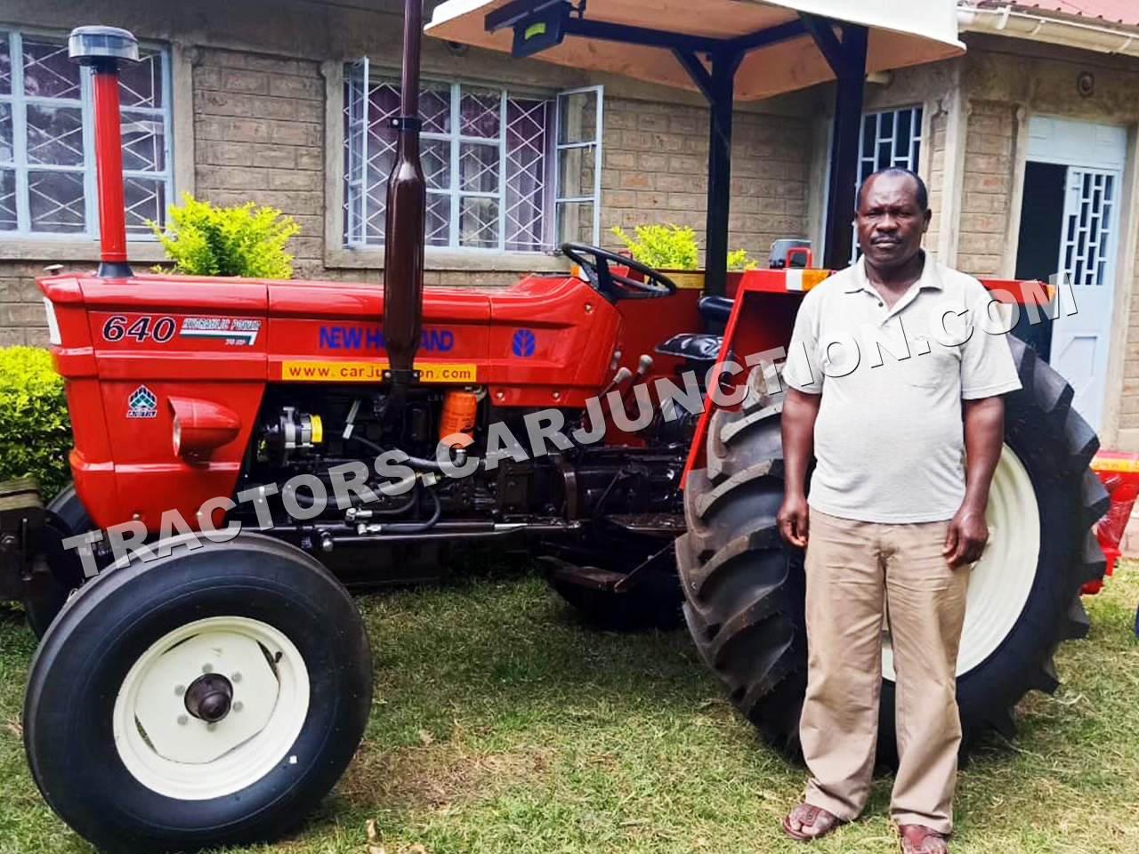 New Holland 640