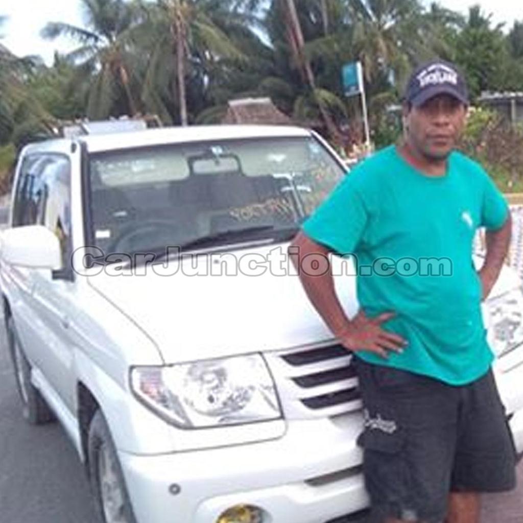 Mitsubishi Pajero io