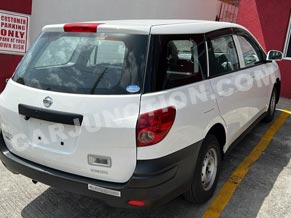 Nissan AD Van
